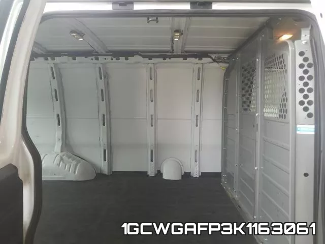 1GCWGAFP3K1163061 фото 7