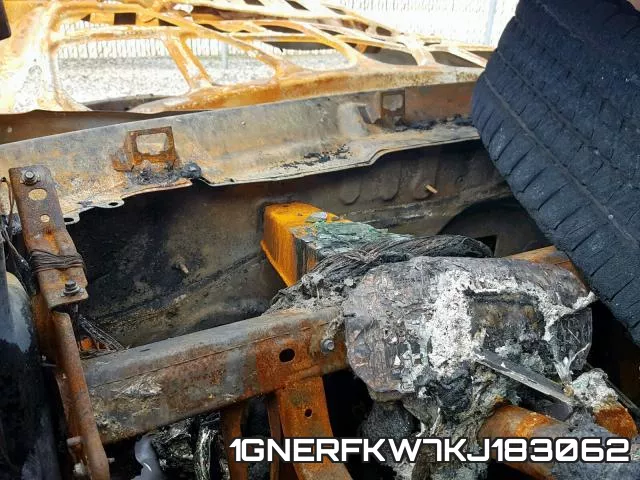 1GNERFKW7KJ183062 фото 9