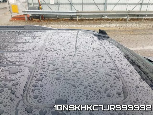 1GNSKHKC7JR393332 фото 10