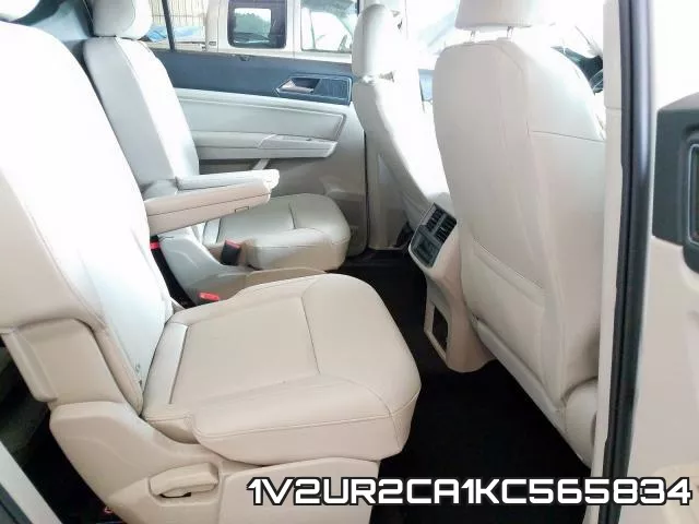 1V2UR2CA1KC565834 фото 7