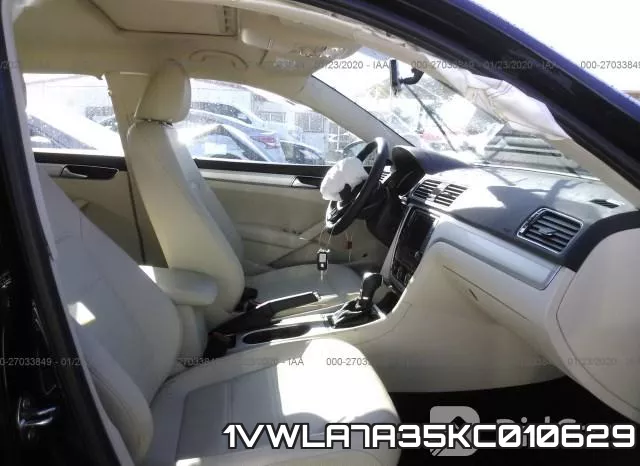 1VWLA7A35KC010629 фото 6