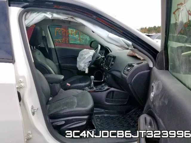 3C4NJDCB6JT323996 фото 6