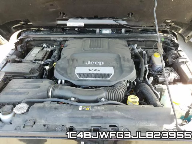 1C4BJWFG3JL823955 фото 8