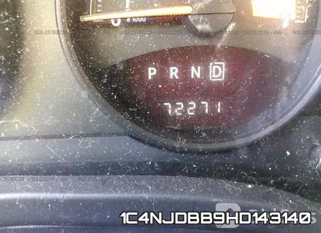 1C4NJDBB9HD143140 фото 8