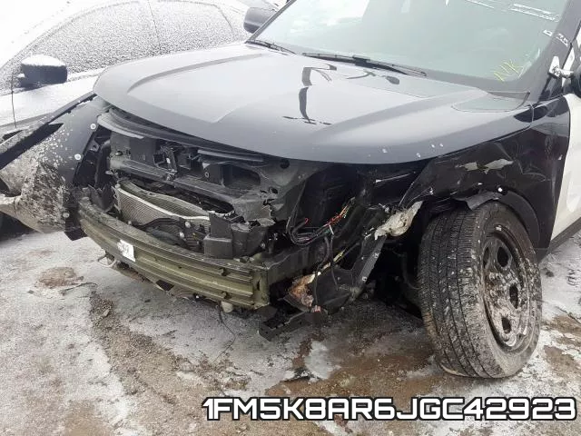 1FM5K8AR6JGC42923 фото 10