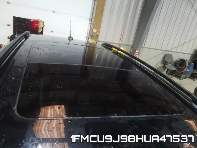 1FMCU9J98HUA47537 фото 10