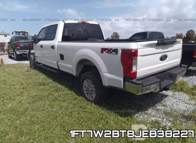 1FT7W2BT8JEB38227 фото 4