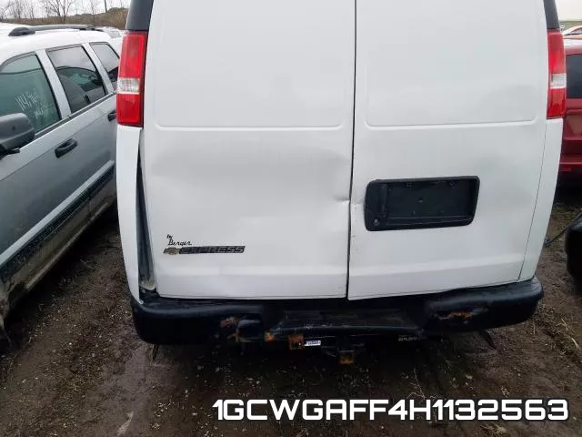 1GCWGAFF4H1132563 фото 10