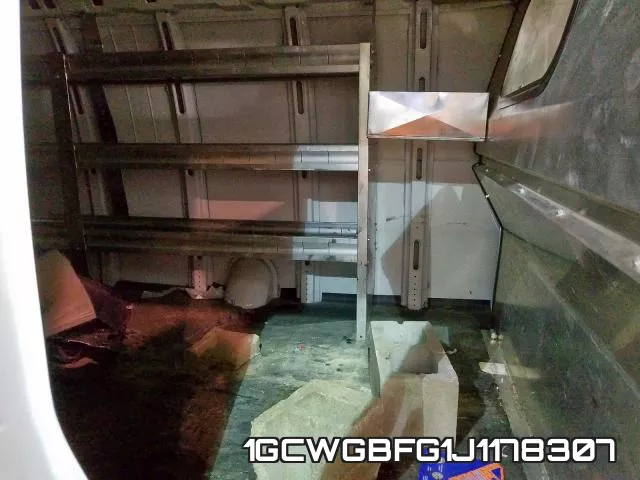 1GCWGBFG1J1178307 фото 7