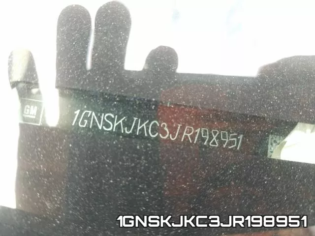 1GNSKJKC3JR198951 фото 2