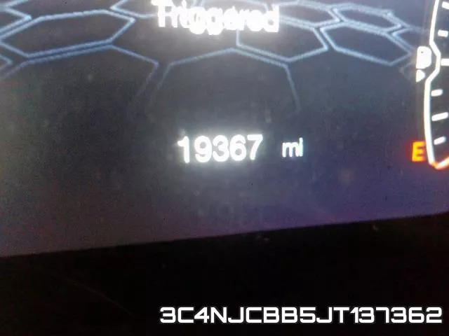 3C4NJCBB5JT137362 фото 9