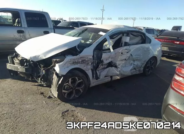 3KPF24AD5KE070214 фото 3
