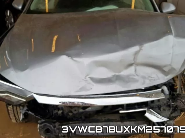 3VWCB7BUXKM257079 фото 8