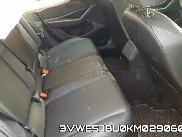 3VWE57BU0KM029060 фото 7