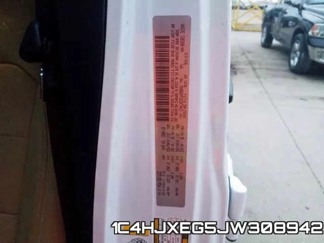 1C4HJXEG5JW308942 фото 2