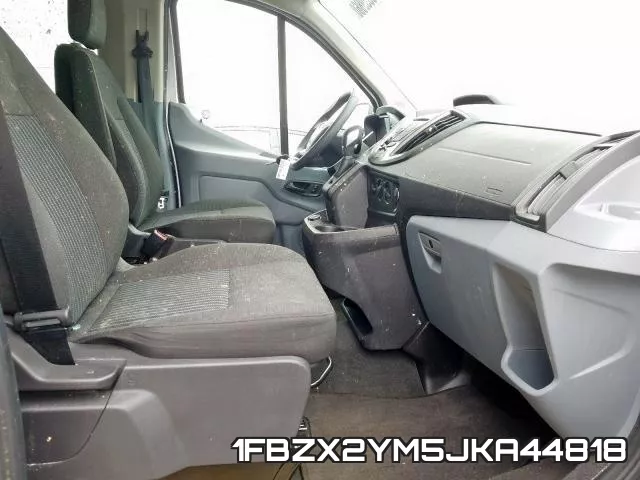 1FBZX2YM5JKA44818 фото 6