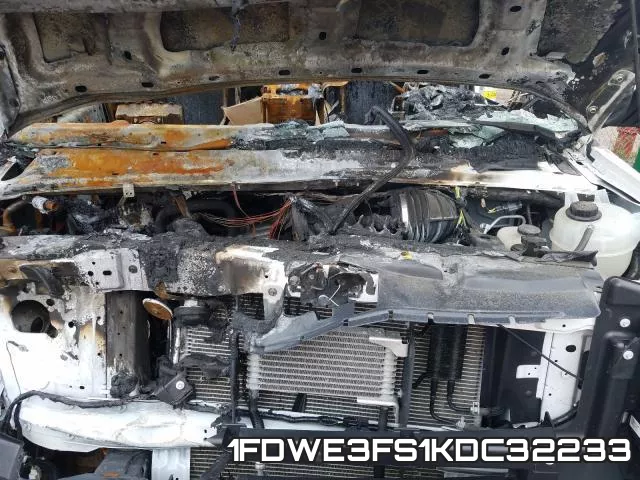 1FDWE3FS1KDC32233 фото 8