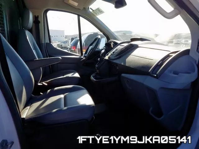 1FTYE1YM9JKA05141 фото 6