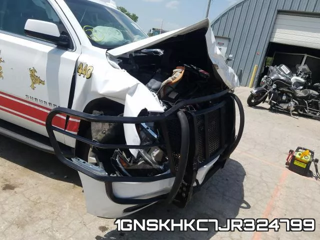1GNSKHKC7JR324799 фото 10