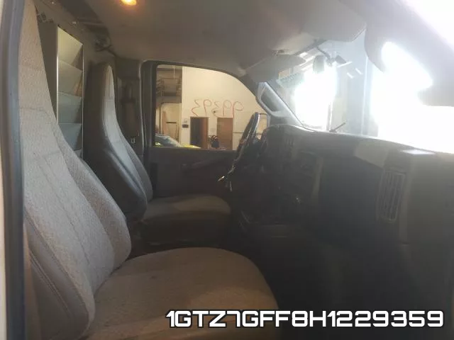 1GTZ7GFF8H1229359 фото 6