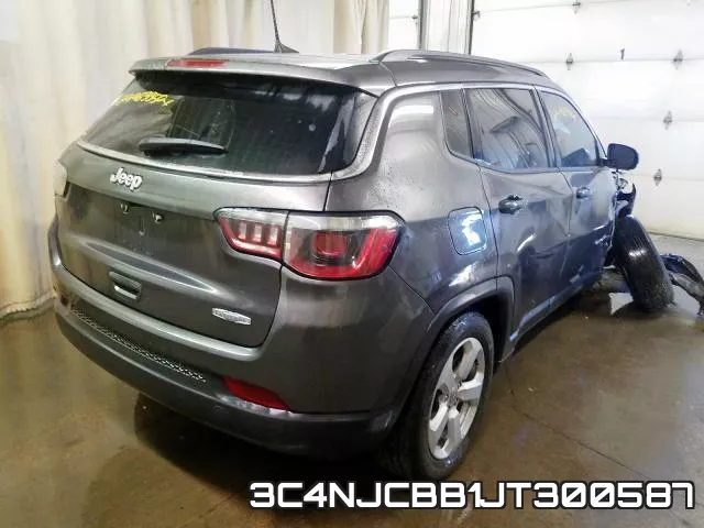 3C4NJCBB1JT300587 фото 5