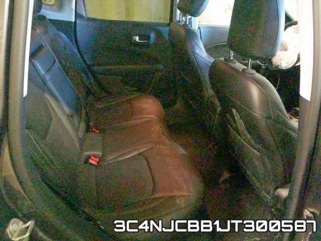 3C4NJCBB1JT300587 фото 7