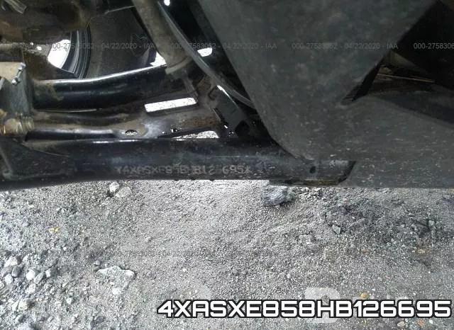 4XASXE858HB126695 фото 2