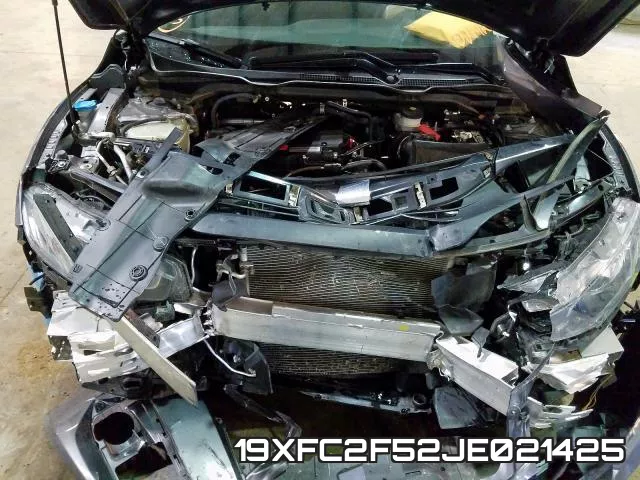 19XFC2F52JE021425 фото 8