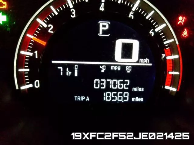 19XFC2F52JE021425 фото 9