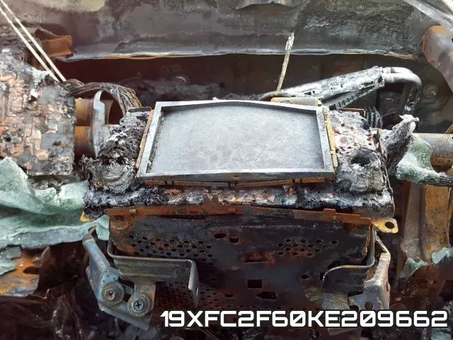19XFC2F60KE209662 фото 10