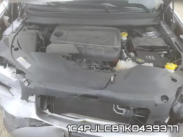 1C4PJLCB7KD439377 фото 8