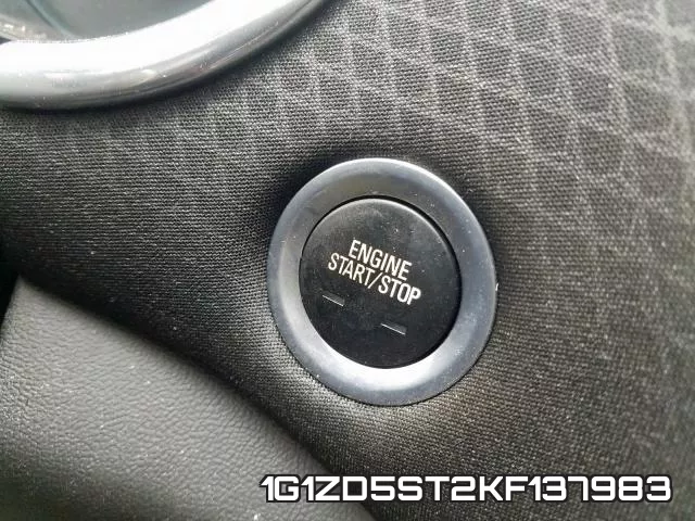 1G1ZD5ST2KF137983 фото 10