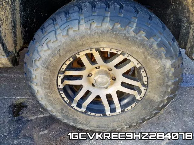 1GCVKREC9HZ284078 фото 10