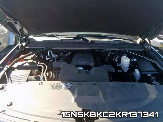 1GNSKBKC2KR137341 фото 8