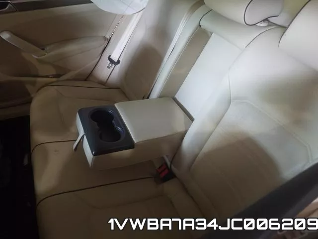 1VWBA7A34JC006209 фото 7