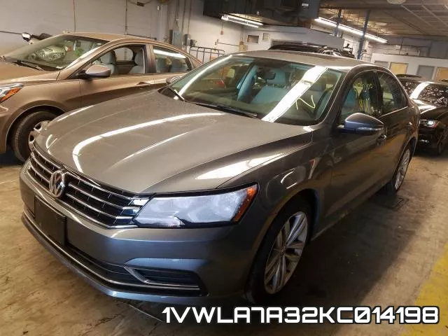 1VWLA7A32KC014198 фото 3
