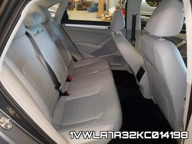 1VWLA7A32KC014198 фото 7