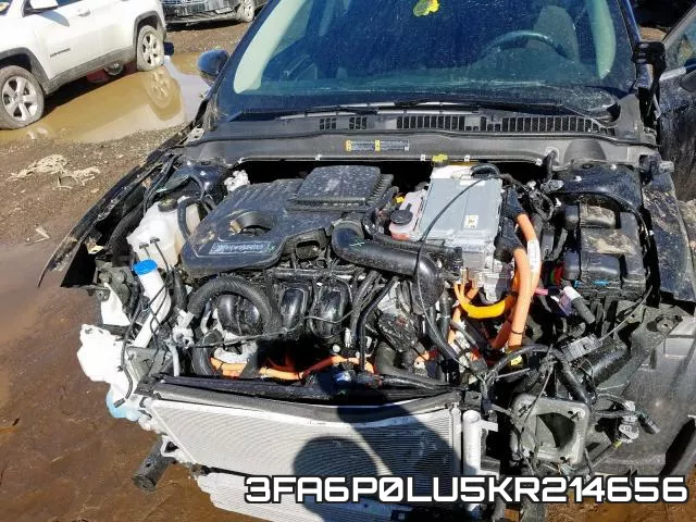 3FA6P0LU5KR214656 фото 8