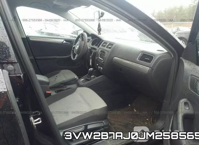 3VW2B7AJ0JM258565 фото 6