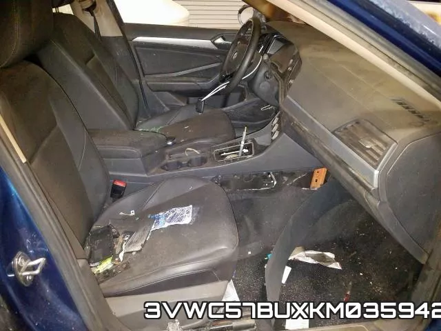 3VWC57BUXKM035942 фото 6