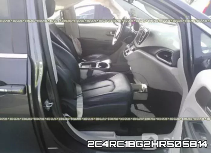 2C4RC1BG2HR505814 фото 6