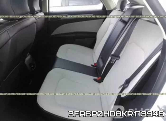 3FA6P0HD8KR173948 фото 9
