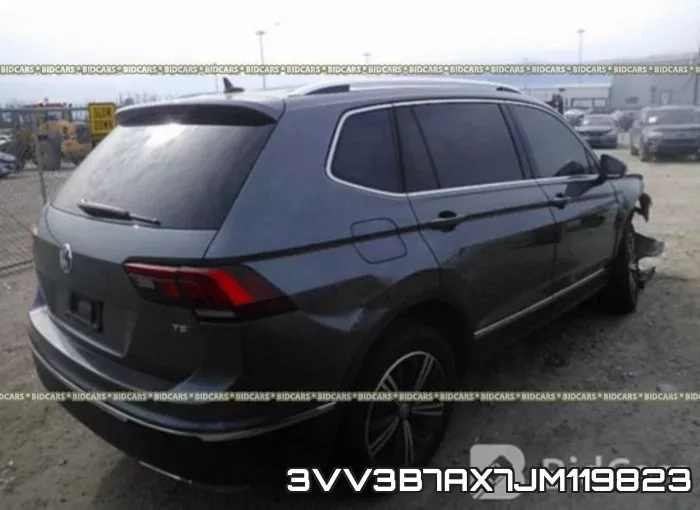 3VV3B7AX7JM119823 фото 5
