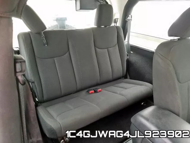1C4GJWAG4JL923902 фото 7
