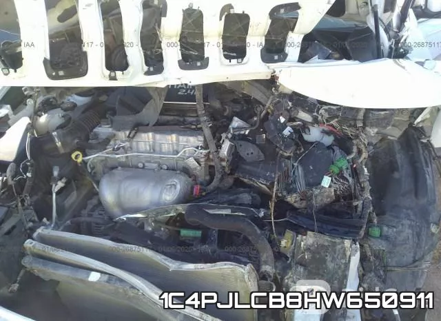 1C4PJLCB8HW650911 фото 2
