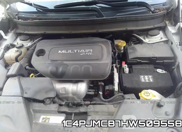 1C4PJMCB7HW509558 фото 2