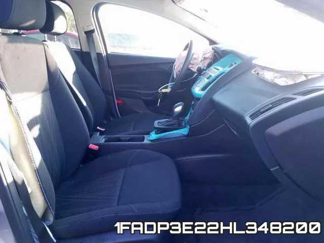 1FADP3E22HL348200 фото 6
