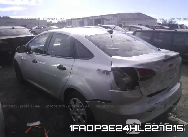 1FADP3E24HL227815 фото 4