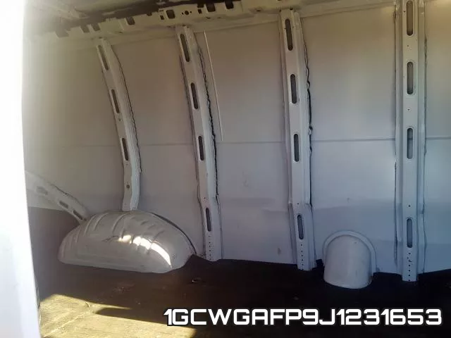 1GCWGAFP9J1231653 фото 7