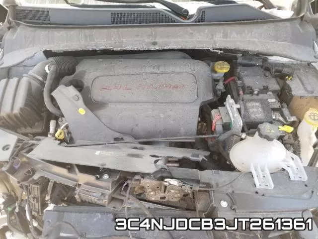 3C4NJDCB3JT261361 фото 8